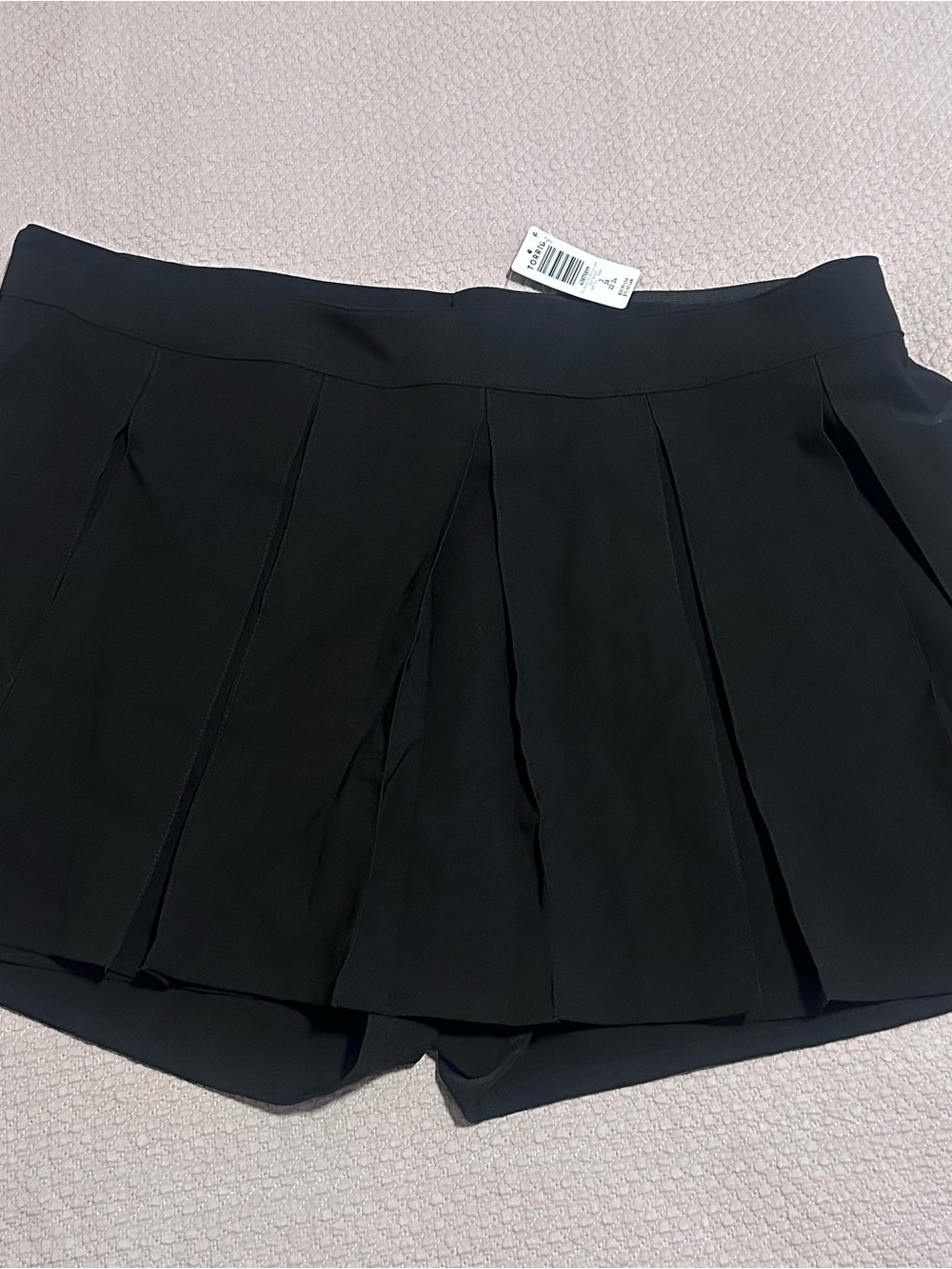torrid size 3 Black Pleated Skort with Built-In Shorts